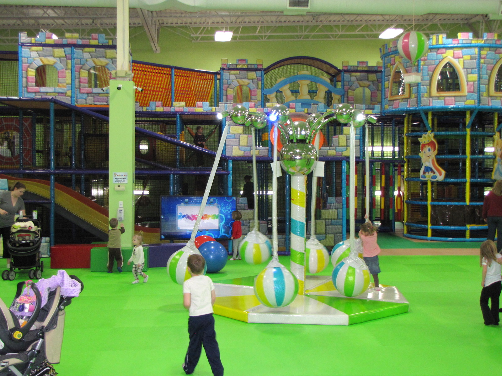 Catch Air Indoor Play Center Now Open In Grand Rapids Grkids