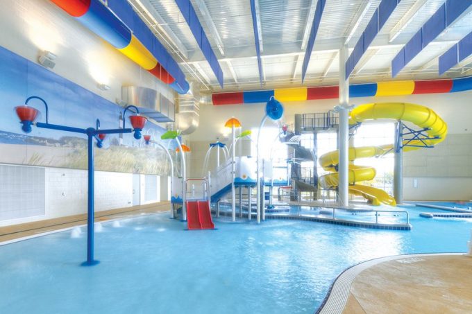 indoor pools and indoor waterparks in Michigan near Grand Rapids