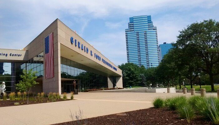 Grand Rapids Ford >> City of GRAND RAPIDS with Kids - grkids.com Grand Rapids Ford >> City of GRAND RAPIDS with Kids - grkids.com