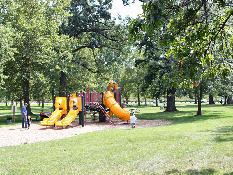 Johnson Park yellow playground overview Hunt