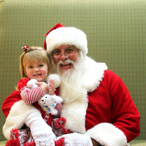 Breton Grand Rapids Santa with Girl Shaffer