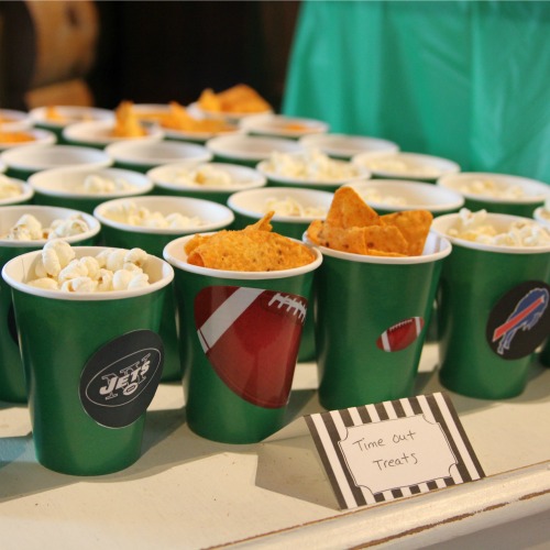 How To Throw An Nfl Football Themed Birthday Party Grkids Com