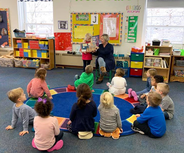 Mayflower preschool classroom teacher reading