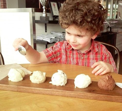 Downtown Market Loves Ice Cream Flight