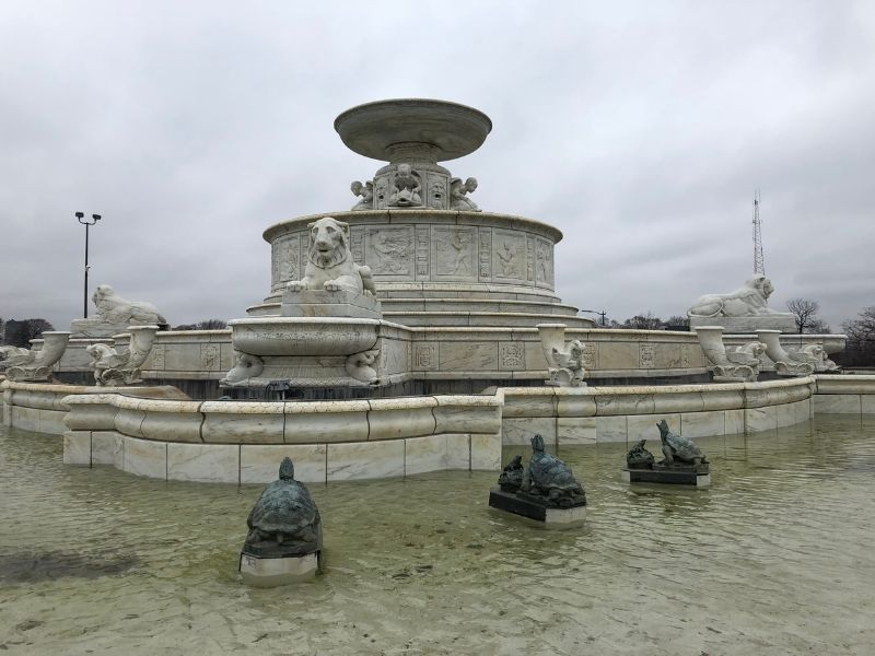 Fountain at Belle Isle