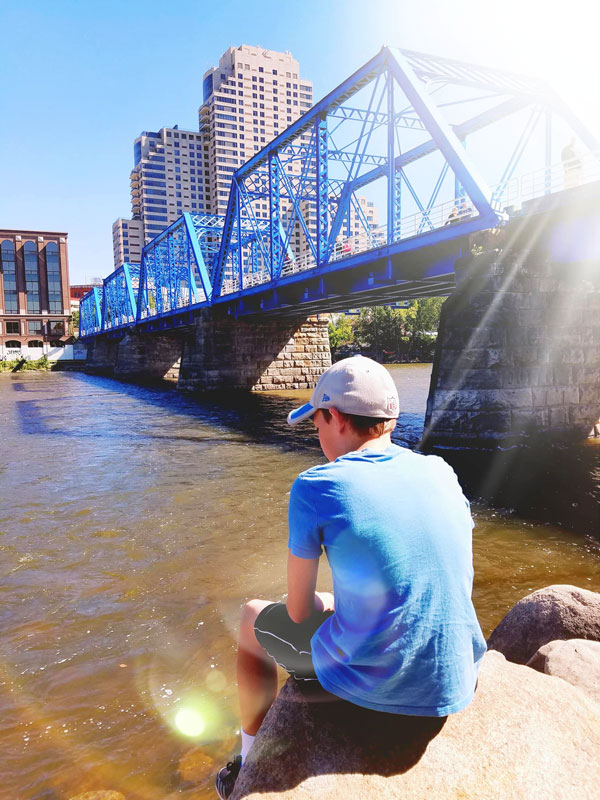 Blue Bridge Grand Rapids boy Grand River