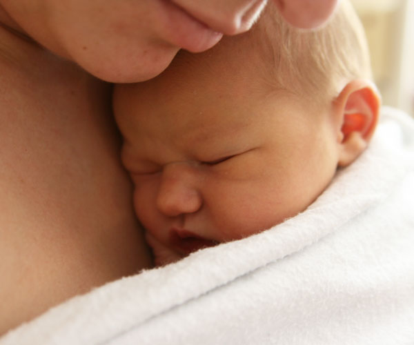 Skin to Skin Newborn Birth Baby Hunt