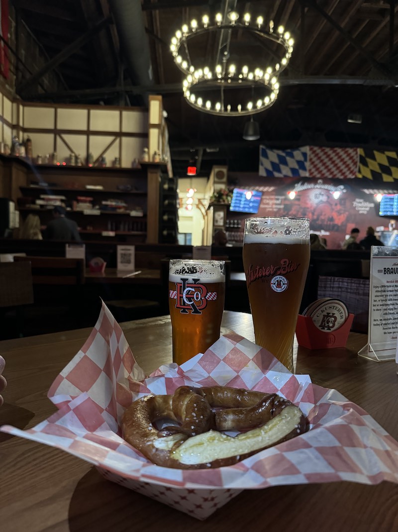 Küsterer Brauhaus beer and pretzel