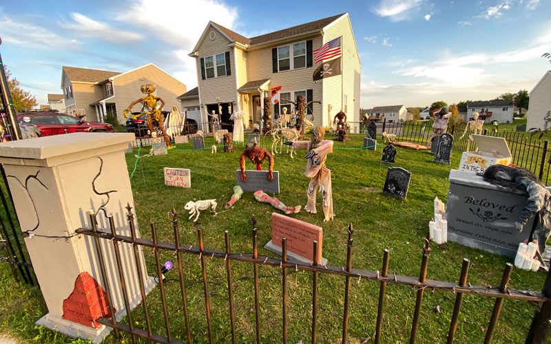 best decorated halloween houses