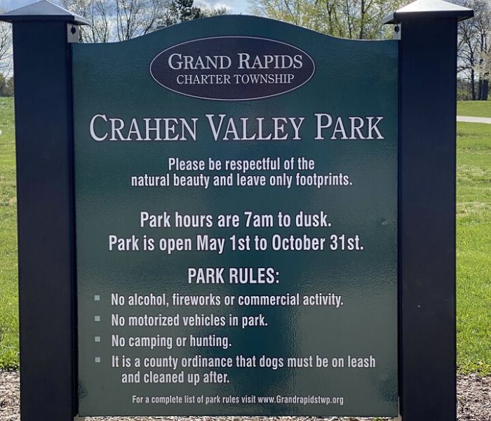 Crahen Valley Park sign - Grand Rapids