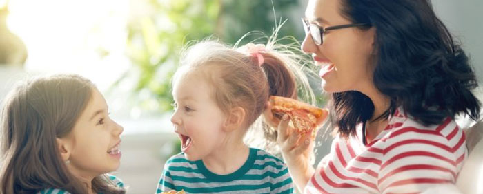 grandtastic-family-pizza-narrow-feature grandtastic family pizza narrow feature