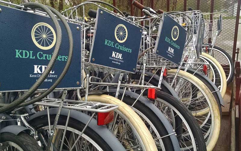 Walking Reeds Lake Trails Will Make You You’re in the Middle of