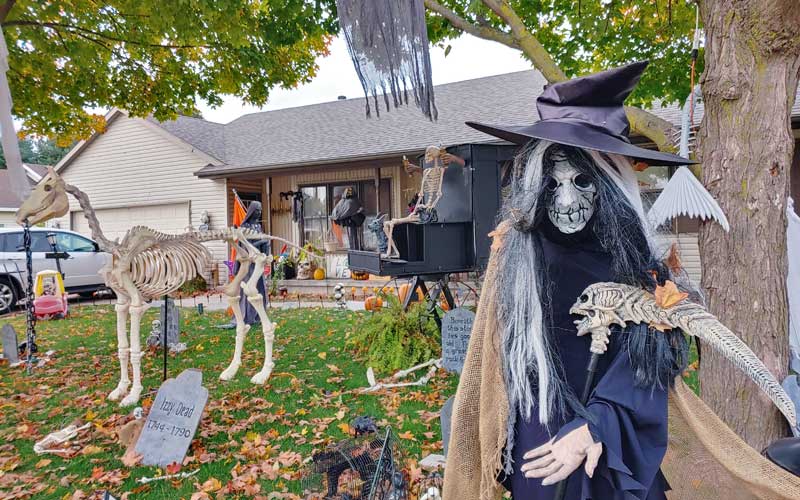 Your Guide To Haunted Houses In West Michigan Mix 95 7fm