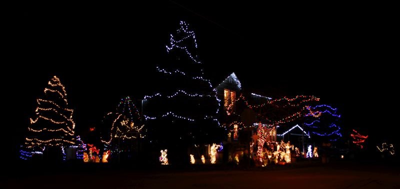 The Best Christmas Light Displays for 2021 - West Michigan