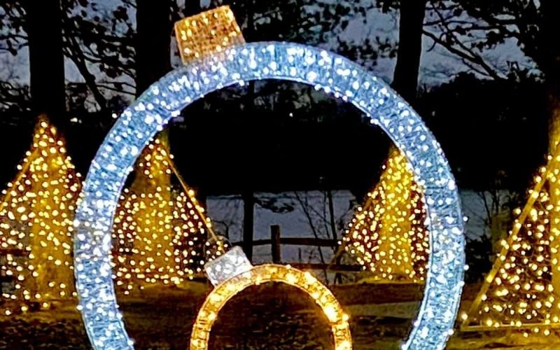 Colors of Christmas Wonderland Newaygo Christmas Lights 2020