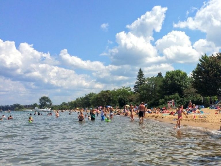 25 Best Things to Do in Traverse City MI, Plus Where to Stay & Where to