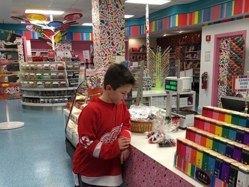 dylans candy bar