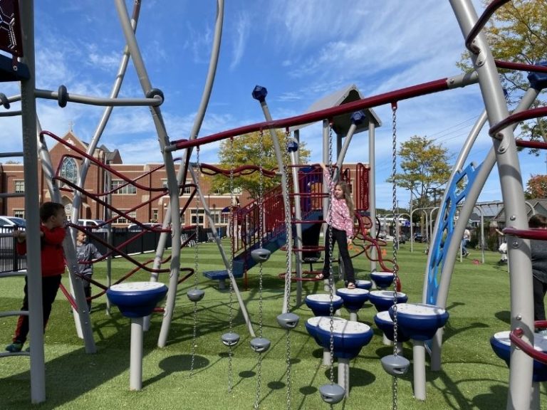 22+ Best Things to Do in Traverse City MI, Plus Where to Stay & Where