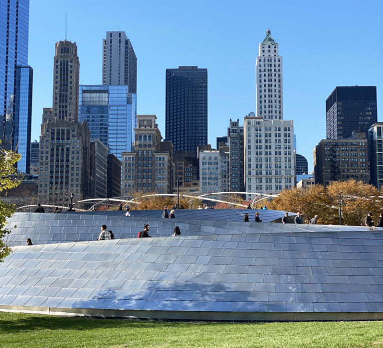 Looking to Take the Train to Chicago? Here are 2 Easy Ways to Take the Train From Grand Rapids