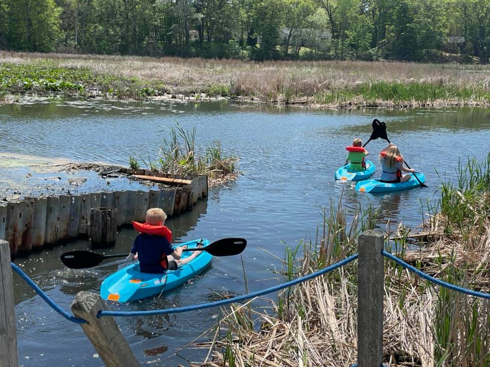 Lakeshore Kayak Rental