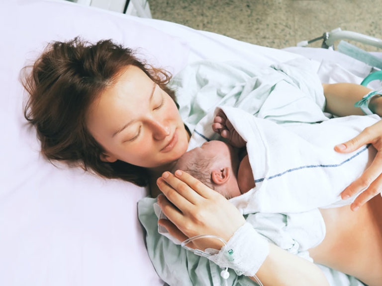 labor and delivery mom and newborn