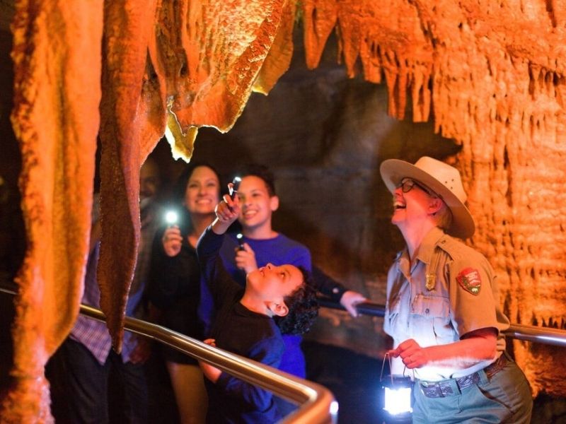 Mammoth Cave Kentucky Tourism