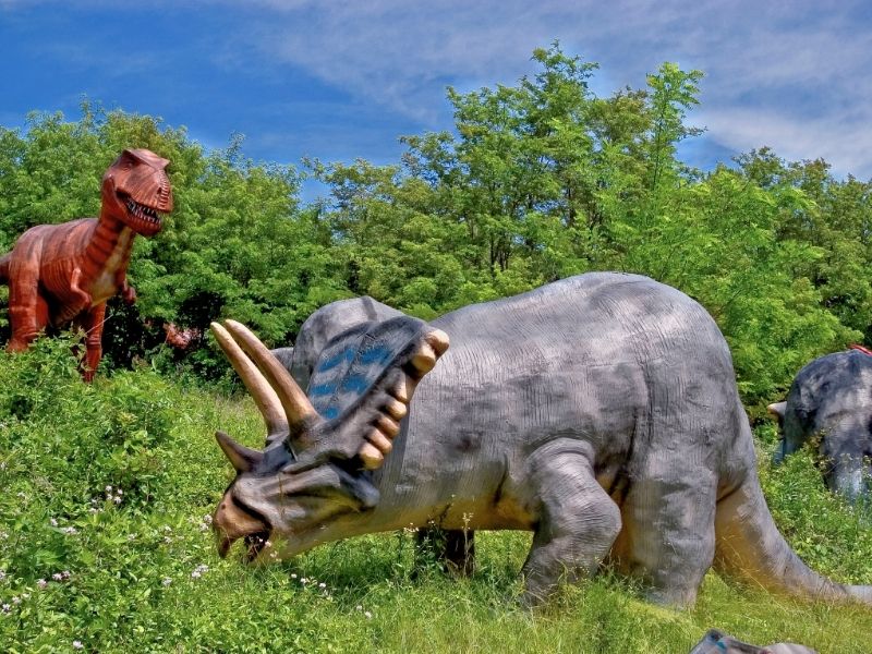 Visit Kentucky Dinosaur World