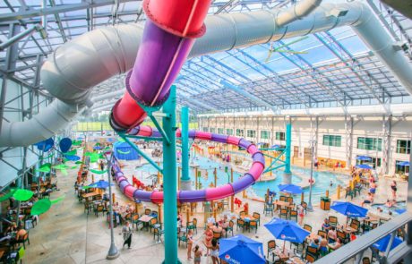 18+ Best Indoor Water Parks in Michigan & the Midwest for a Fantastic Family Getaway