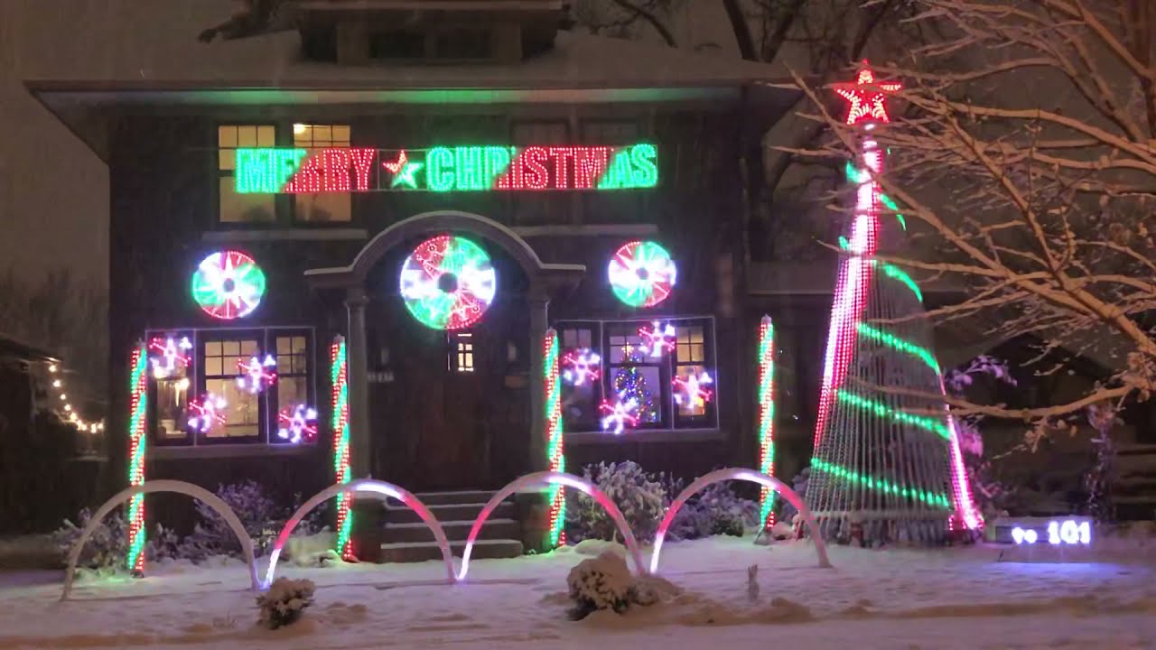The Best Christmas Light Displays for 2021 - West Michigan