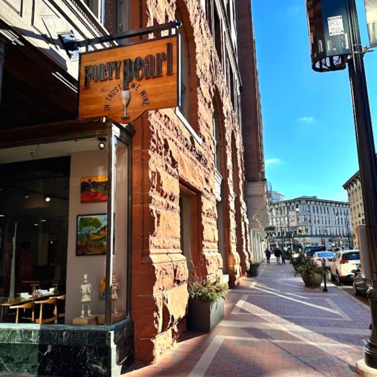 Grand Rapids Restaurants 70+ Best Date Night Restaurants in Grand