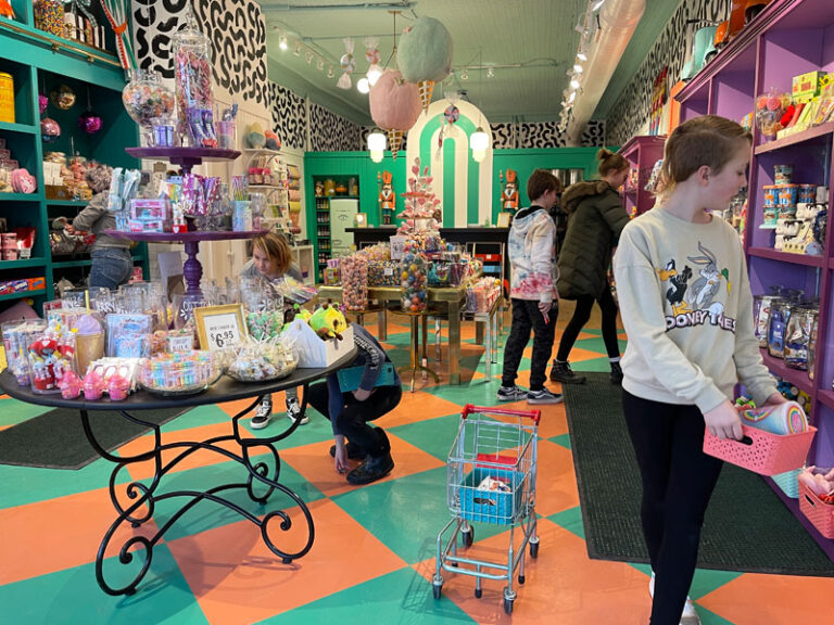 Local Candy Shops 20+ Incredible Candy Stores, Cookie Shops & Other Places to Get Sweet ...