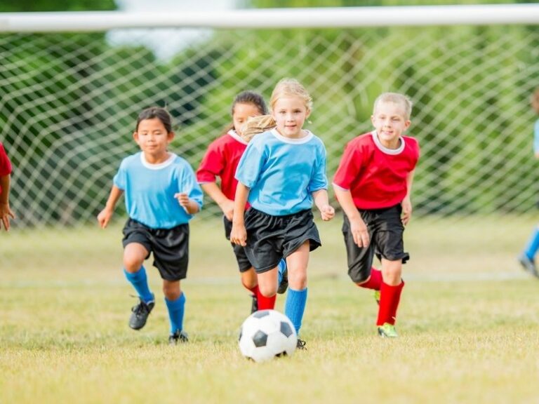 Soccer for Kids in Grand Rapids Where to Find Clubs, Teams & Camps