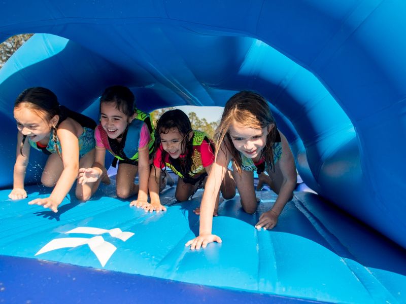 Action Wake Park Inflatable Waterpark tunnel
