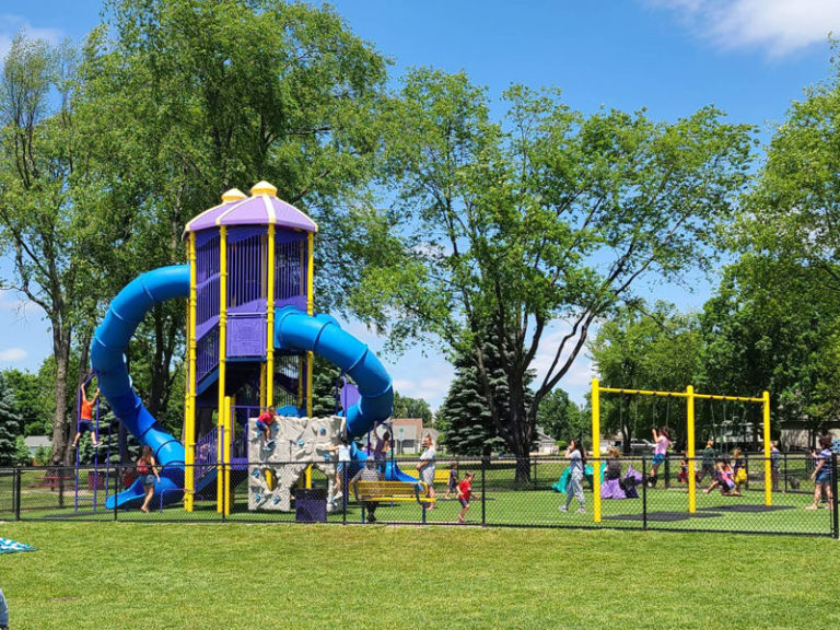 Rosewood Park is a Smash Hit With its 2-Story Slide & Cool Splash Pad ...