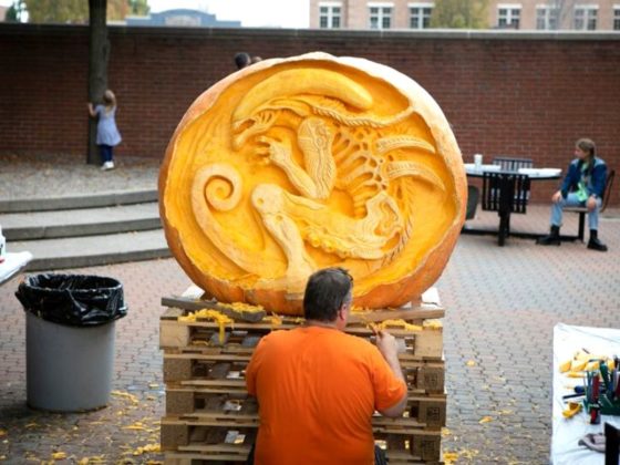 Holland Fall Fest Pumpkin Carvers