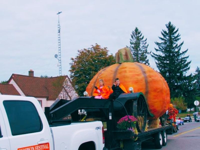 _The Grand Pumpkin Tuscola County Pumpkin Festival  Michigan