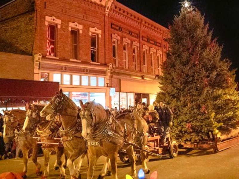Christmas parade in Manistee