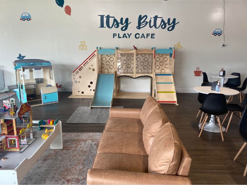 itsy bitsy play cafe playroom