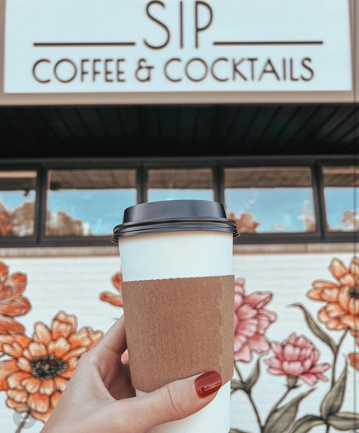 Sip-Coffee-and-Cocktails-is-one-of-the-new-coffee-shops-in-Grand-Rapids