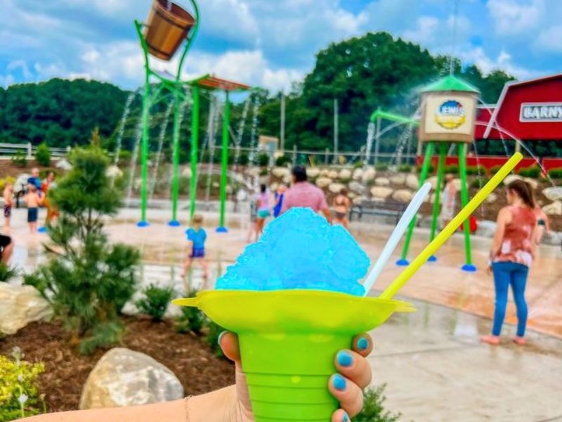Lewis Adventure Farm and Zoo summer snow cone by splash pad