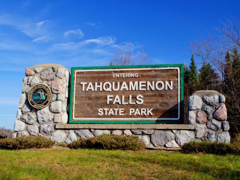Tahquamenon Falls State Park sign - canva
