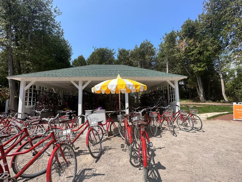 Bikes-For-Rent-Grand-Hotel-Mackinac-Island