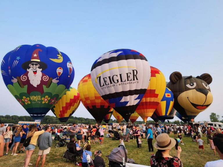 7 Hot Air Balloon Rides in Michigan to Take Your Next Celebration Up a