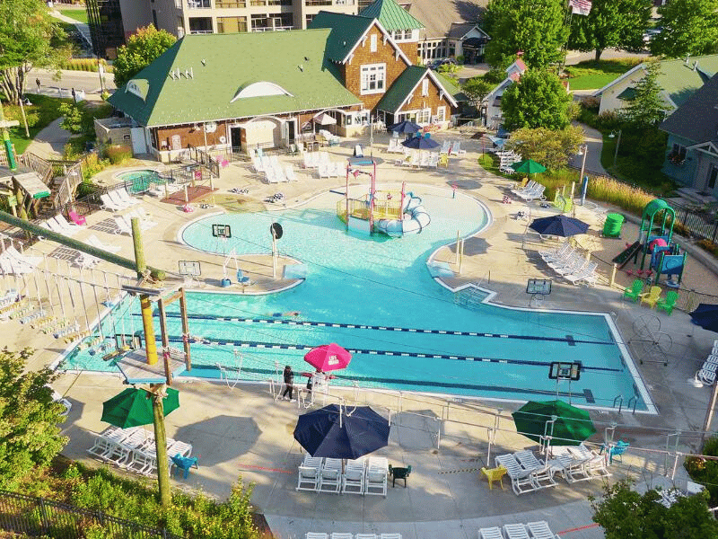 Crystal Mountain Outdoor Pool