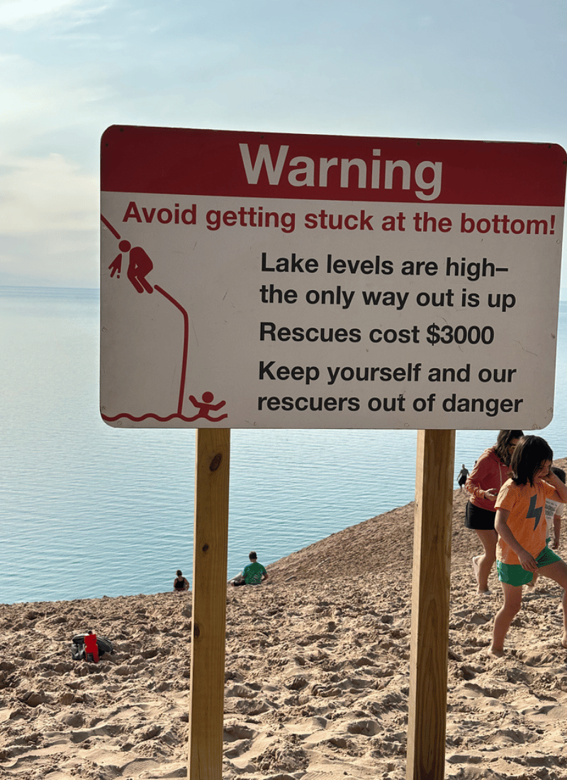 Warning sign Sleeping Bear Dunes 