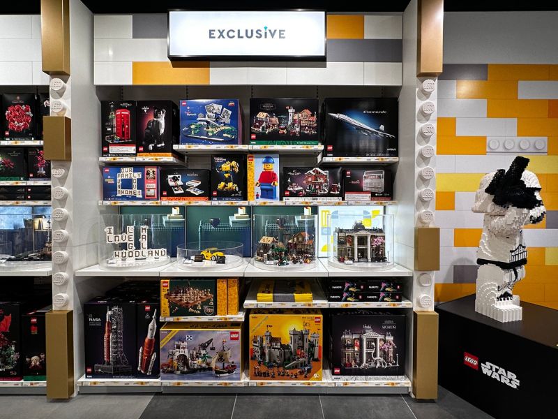 Exclusive LEGO Set Grand Rapids LEGO Store