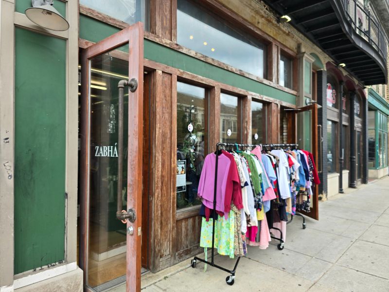 Zabhaz Vintage Store Grand Rapids (2)