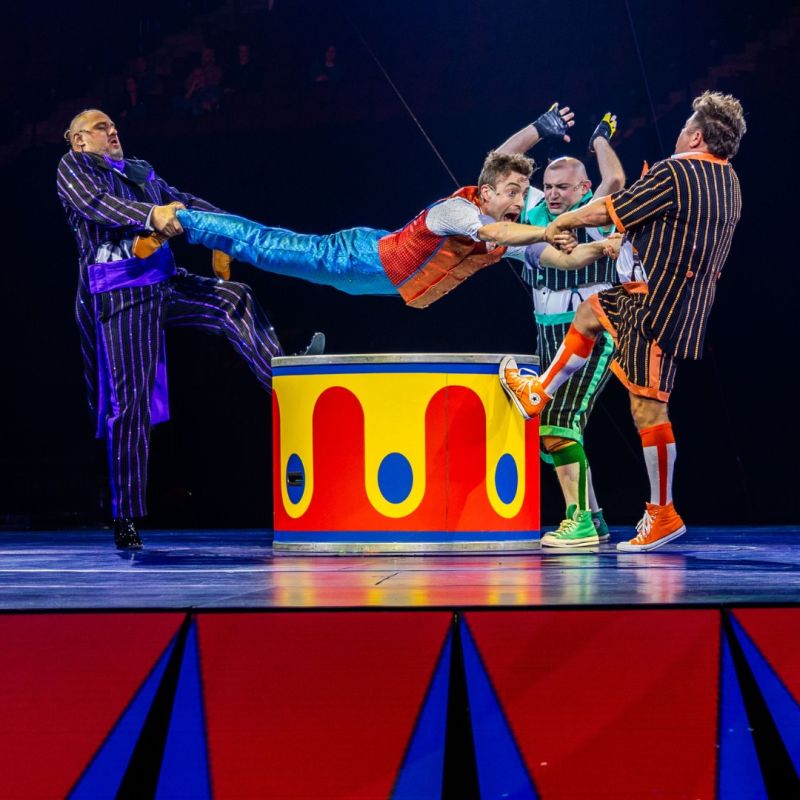 Ringling Bros performers beng silly