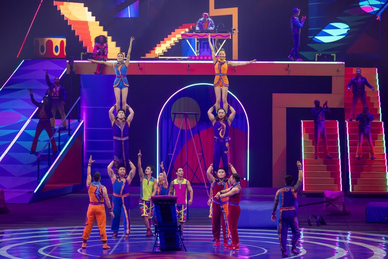 Small Circus Performers Cheerleading Tower