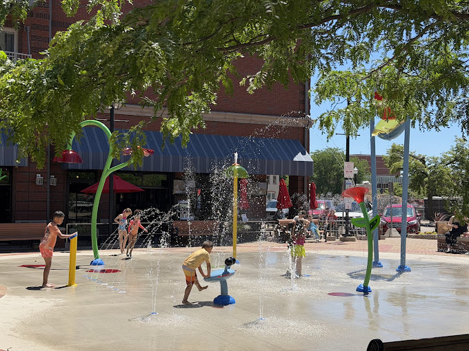 Downtown Holland Splash Zone